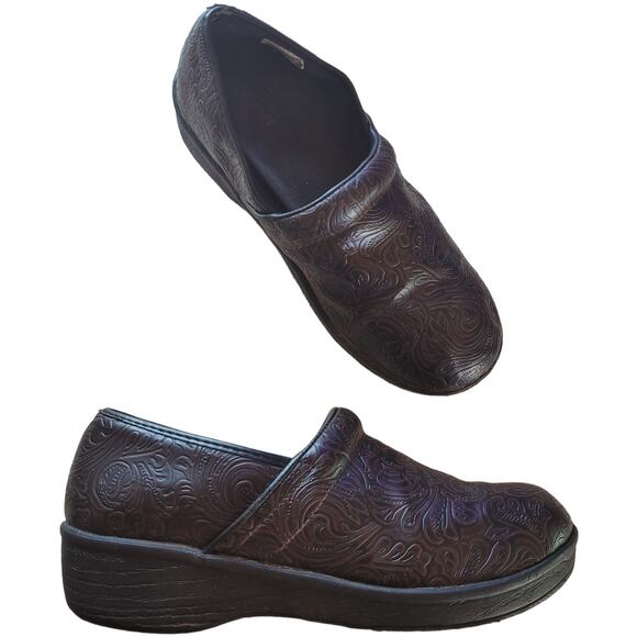 SafeTStep Nursing Clogs Womens Sz 9.5 Brown Slip Resistant Medical Work Shoes - Picture 1 of 7